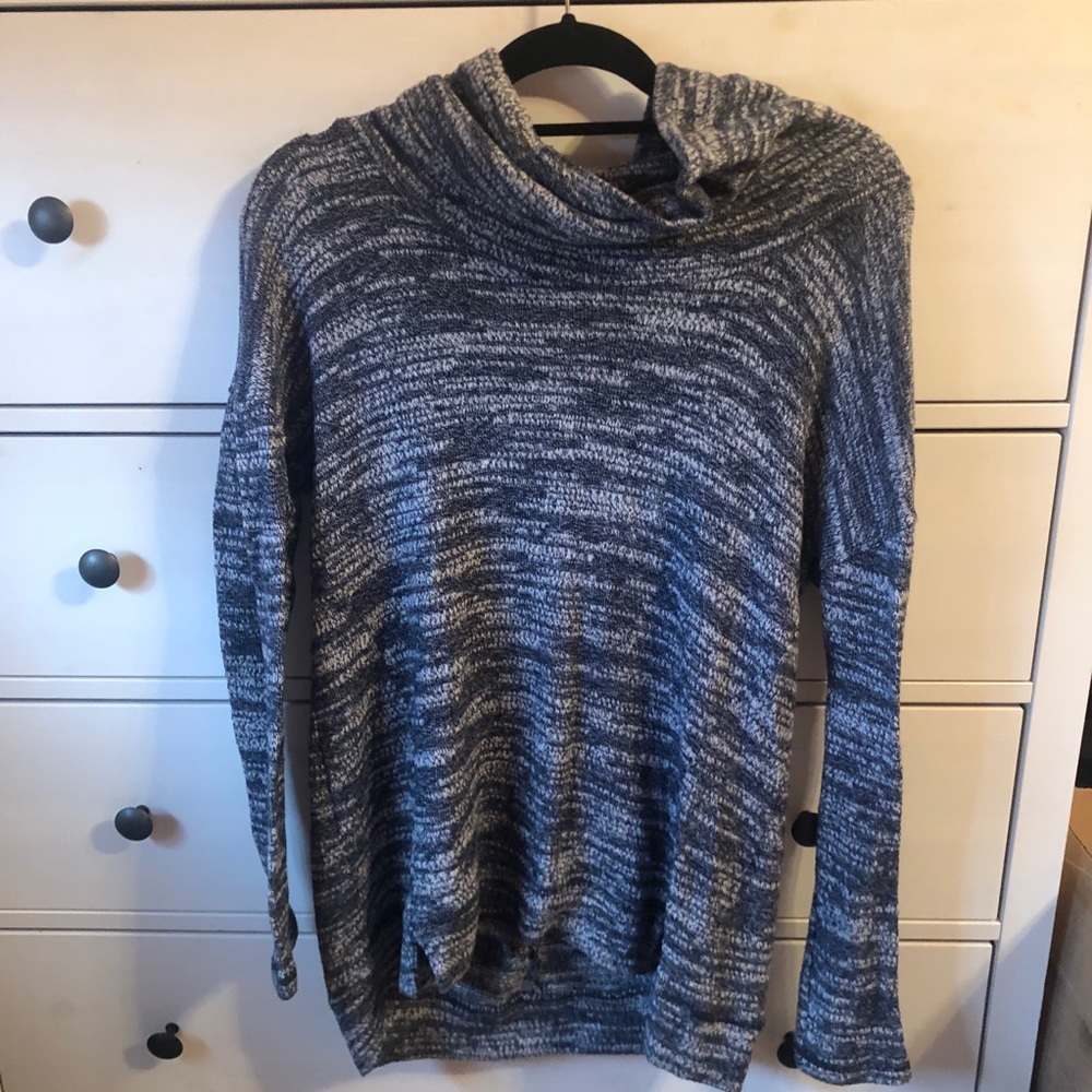Aerie cowlneck sweater
